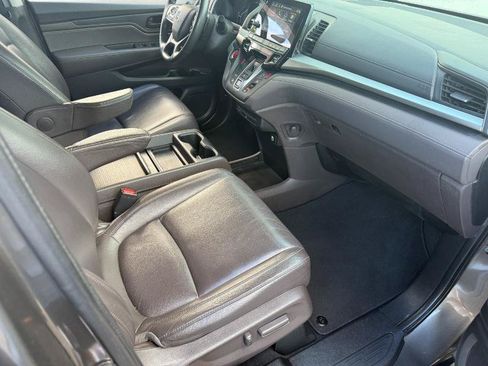 Used 2018 Honda Odyssey EX-L image 9