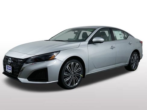 New 2025 Nissan Altima 2.5 SL image 5