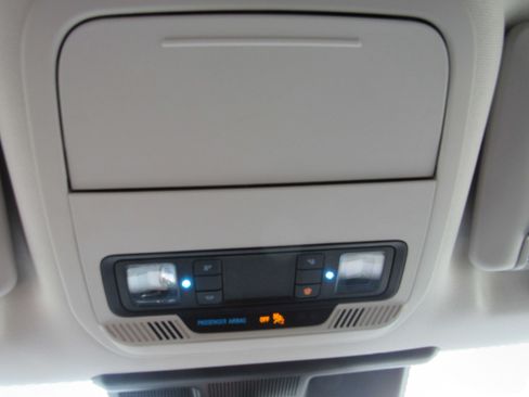 Used 2021 Ford Mustang Mach-E Select AWD/4WD image 27