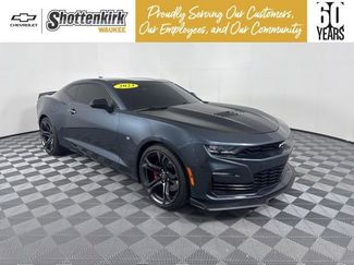 Used 2023 Chevrolet Camaro SS video 1