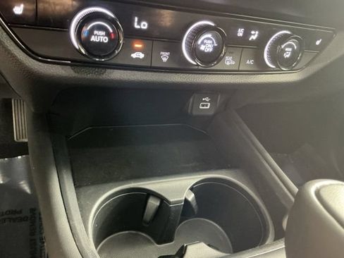 Certified 2024 Honda HR-V Sport image 21