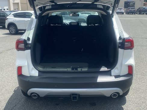 Used 2024 Ford Escape SE w/ PHEV Premium Package FWD image 26
