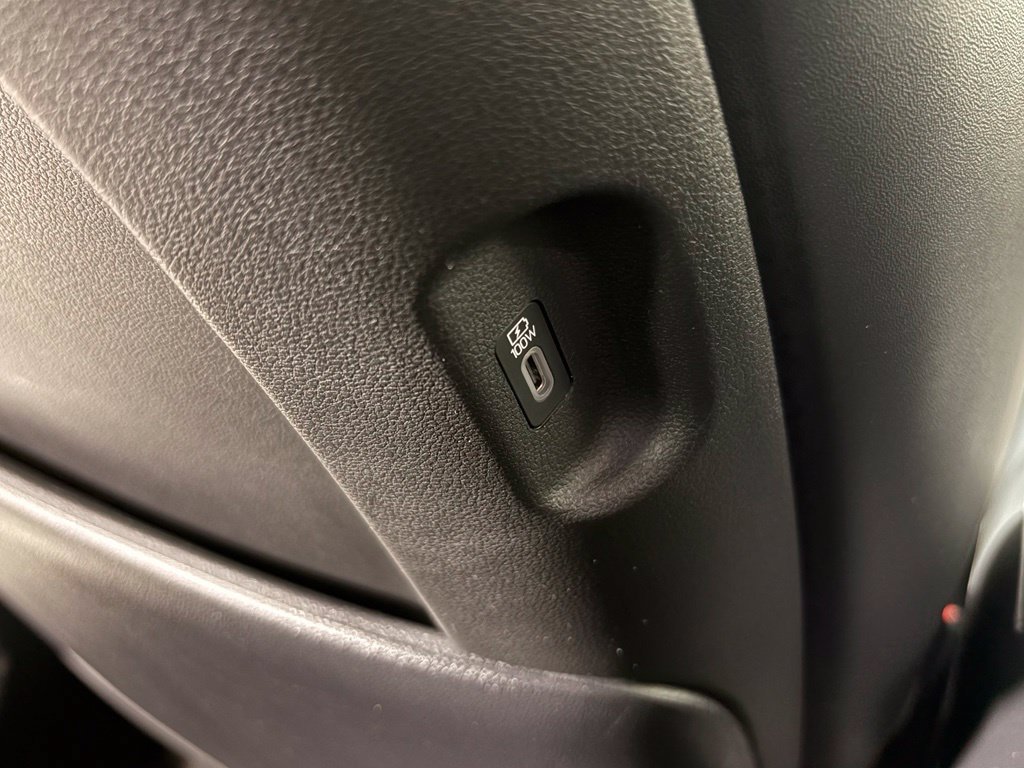 Used 2026 Hyundai Palisade SEL FWD image 33