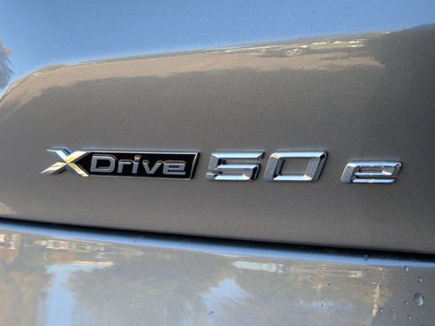 Used 2026 BMW X5 xDrive50e w/ Climate Comfort Package AWD/4WD image 43