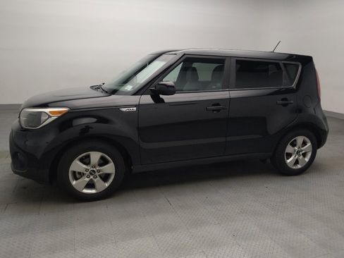 Used 2019 Kia Soul FWD image 2