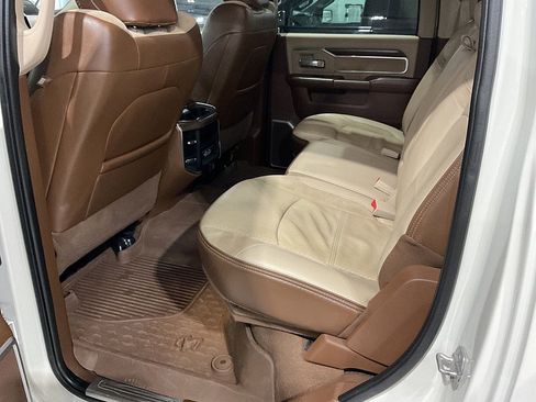 Used 2022 RAM 3500 Laramie image 15