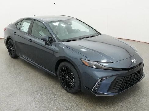 New 2026 Toyota Camry SE image 13