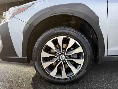 Certified 2023 Subaru Outback Limited XT image 9