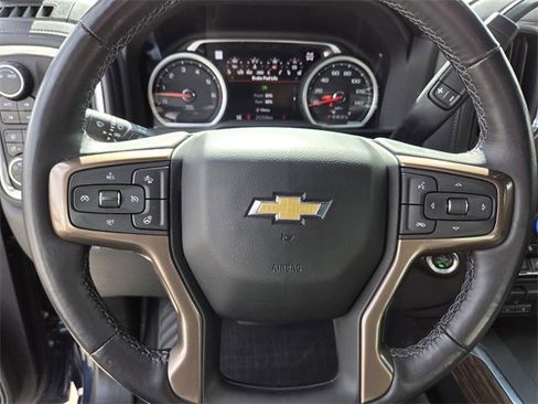 Used 2022 Chevrolet Silverado 1500 High Country w/ LPO, Dark Essentials Package image 18