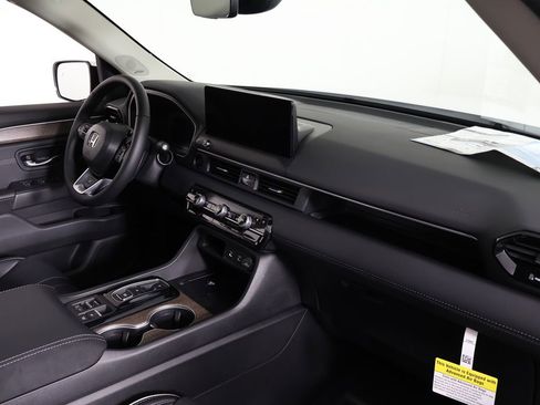 Used 2017 Honda Pilot Elite image 34