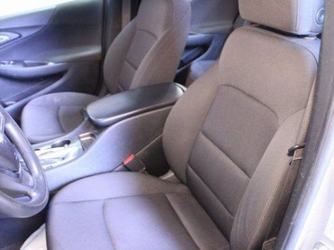 Used 2020 Chevrolet Malibu LS image 15