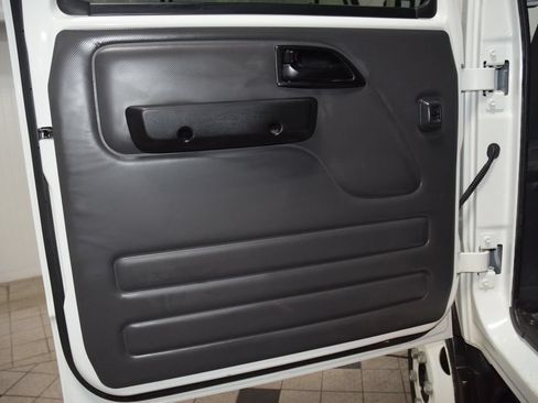 Used 2025 Chevrolet Low Cab Forward 5500XD RWD image 29