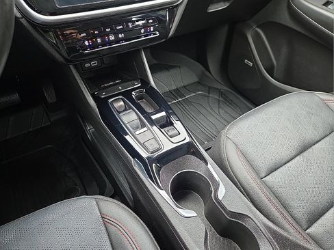 Used 2023 Chevrolet Bolt EUV Premier w/ Sun & Sound Package FWD image 25
