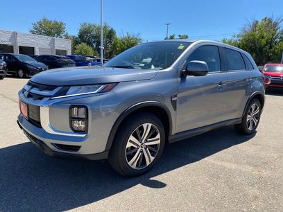 New 2027 Mitsubishi Outlander Sport ES