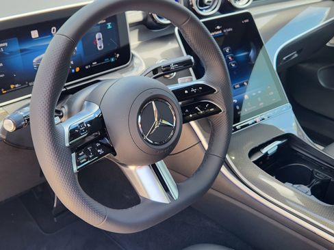 New 2025 Mercedes-Benz CLE 300 4MATIC Coupe image 28