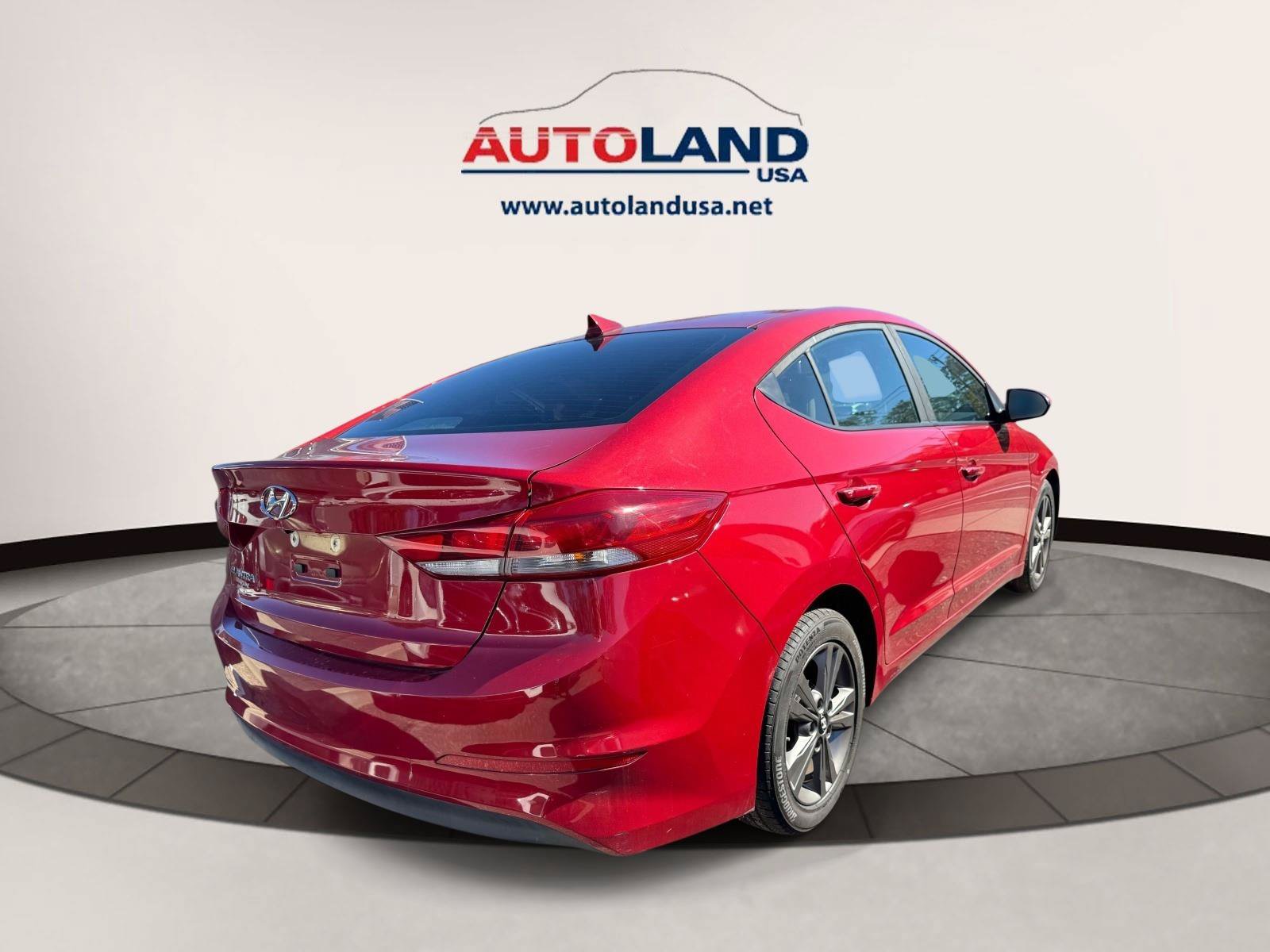 Used 2017 Hyundai Elantra Value Edition w/ Cargo Package FWD image 3