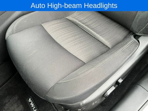 Used 2024 Nissan Altima 2.5 SV image 10