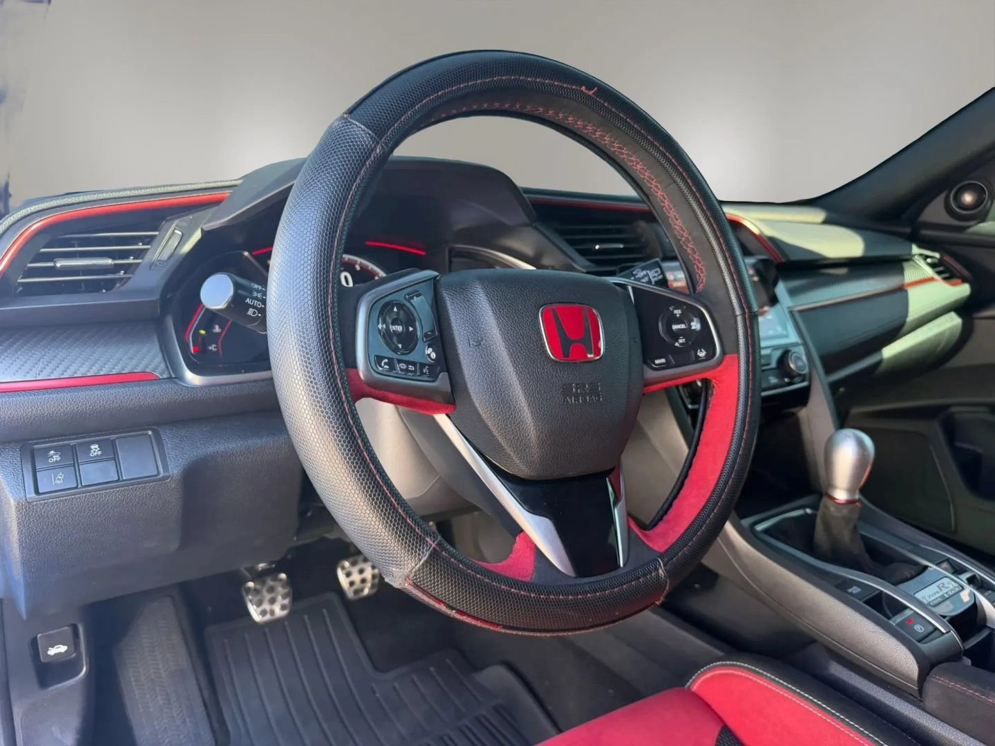 Used 2021 Honda Civic Type R image 11