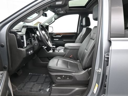 Used 2023 GMC Sierra 1500 Denali AWD/4WD image 11