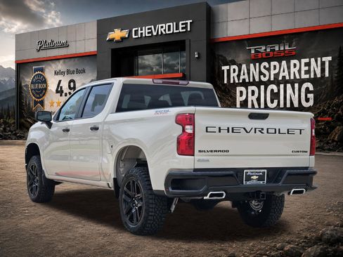 New 2026 Chevrolet Silverado 1500 Custom Trail Boss w/ LPO, Dark Essentials Package AWD/4WD image 4