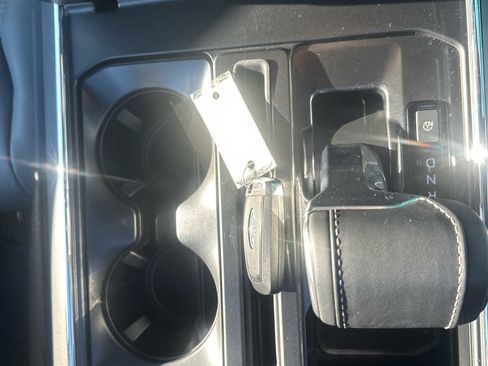 Used 2025 Ford F150 Lightning Flash image 39