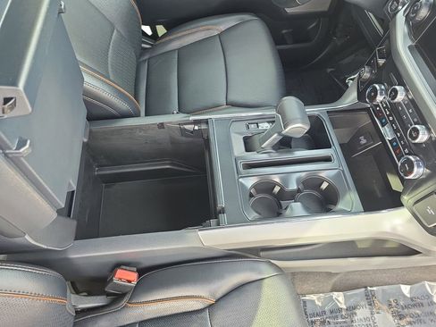 Used 2024 Ford F150 Lariat w/ FX4 Off-Road Package image 19