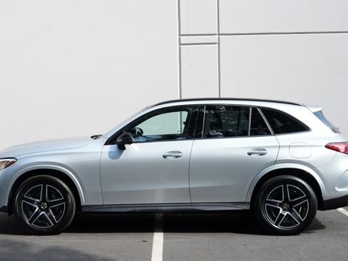 Used 2025 Mercedes-Benz GLC 350e 4MATIC w/ AMG Line image 56
