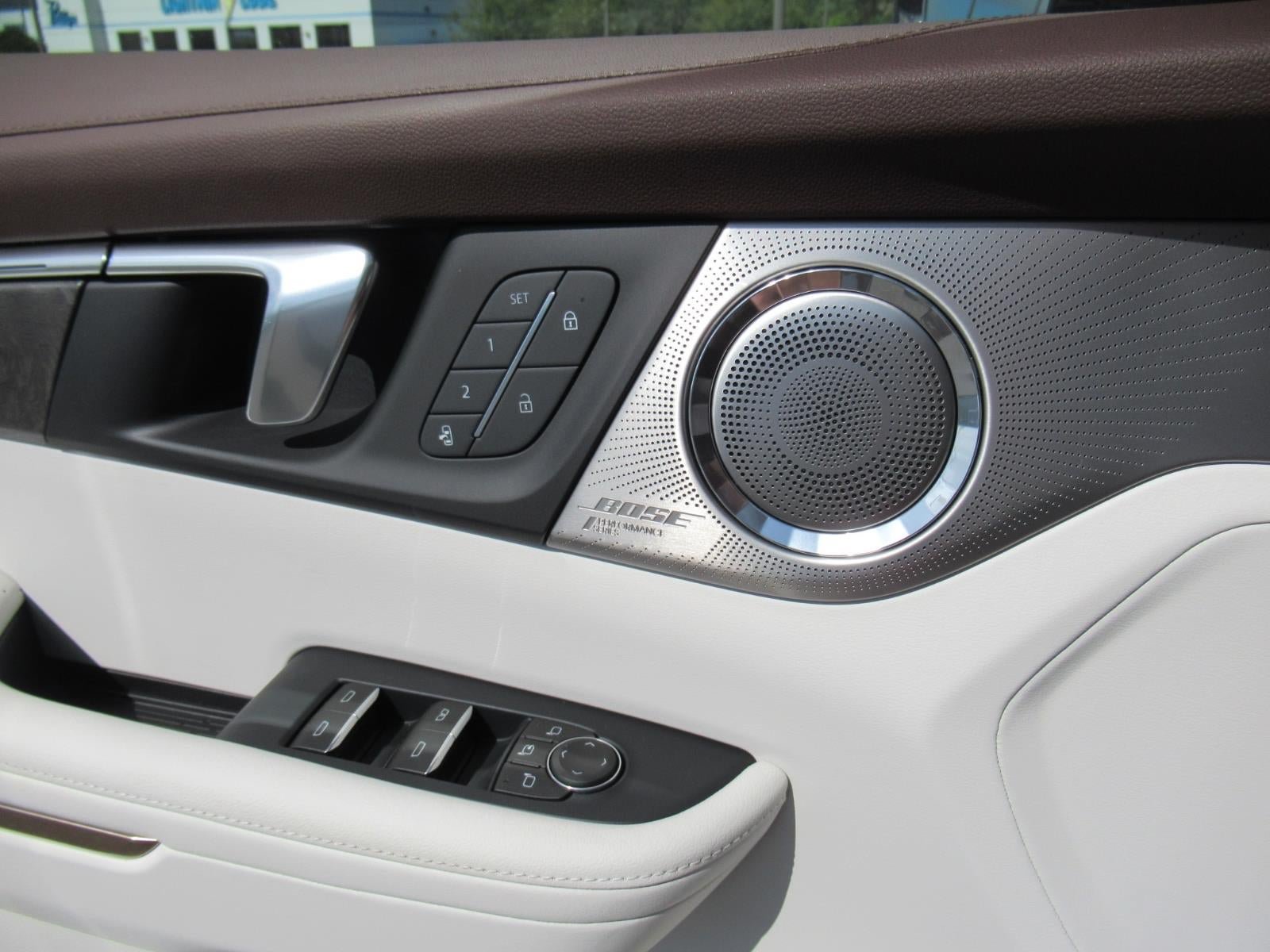New 2026 Buick Enclave Avenir w/ Super Cruise Package FWD image 24