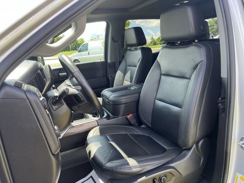 Used 2021 Chevrolet Silverado 1500 LT Trail Boss w/ Convenience Package II AWD/4WD image 17
