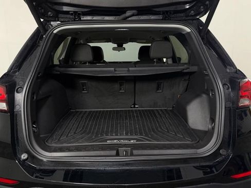 Used 2023 Chevrolet Equinox LT AWD/4WD image 11