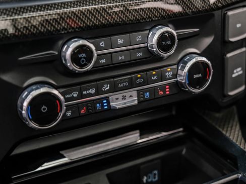 Used 2023 Ford F250 Lariat w/ Lariat Ultimate Package image 68