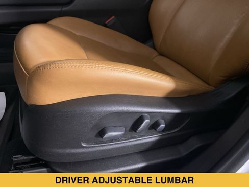 Used 2021 Cadillac XT5 Premium Luxury w/ LPO, Floor Liner Package AWD/4WD image 9