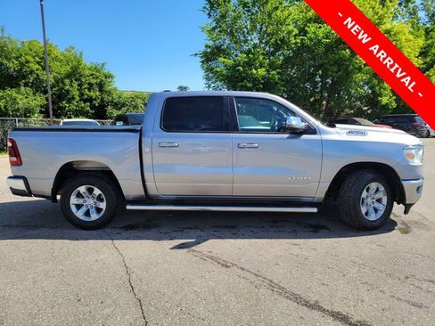 Used 2024 RAM 1500 Laramie AWD/4WD image 2