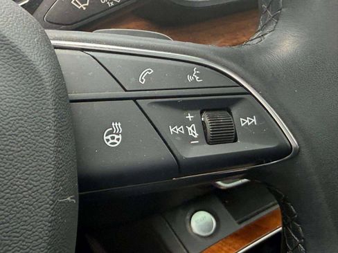 Used 2023 Audi Q5 2.0T Premium w/ Convenience Package AWD/4WD image 26