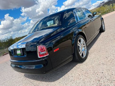 Used 2004 Rolls-Royce Phantom Sedan RWD image 37