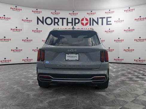 Used 2022 Kia Sorento SX image 6