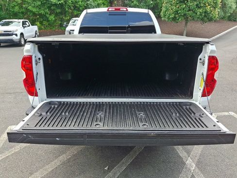 Used 2017 Toyota Tundra SR5 w/ TRD Off Road Package AWD/4WD image 29