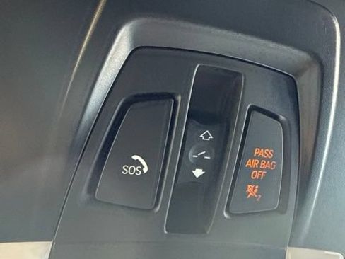 Used 2018 BMW X1 xDrive28i AWD/4WD image 18