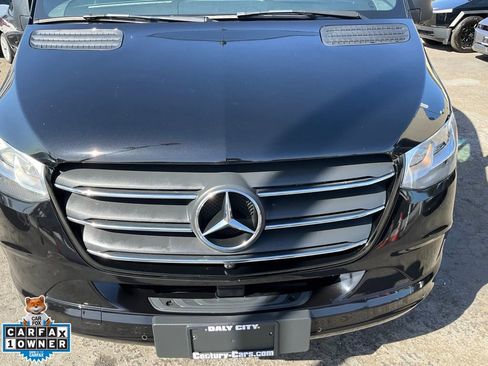Used 2024 Mercedes-Benz Sprinter 2500 image 68