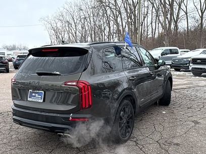 Used 2022 Kia Telluride EX w/ EX Premium Package