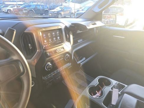Used 2023 Chevrolet Silverado 1500 Custom image 21