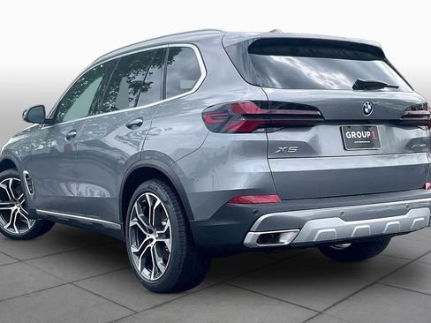 New 2026 BMW X5 xDrive40i w/ M Sport Package AWD/4WD image 12