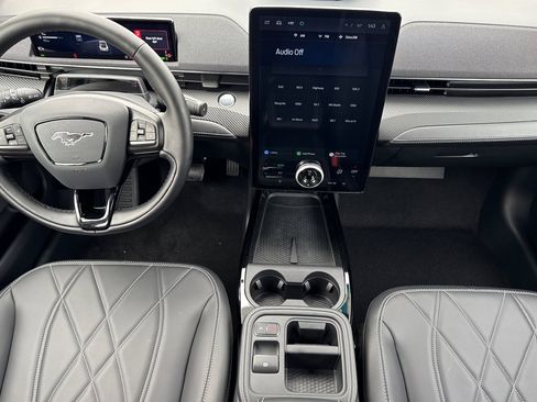 Certified 2025 Ford Mustang Mach-E Select image 14