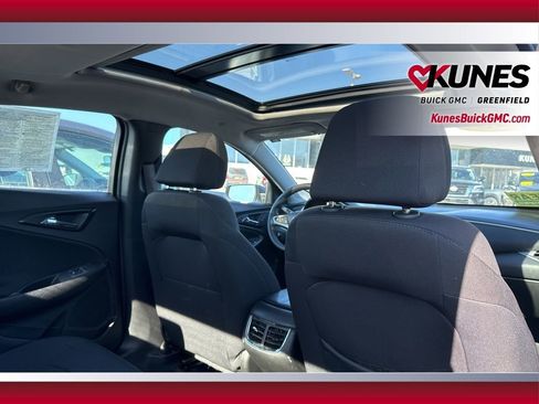 Used 2023 Chevrolet Malibu LT image 35