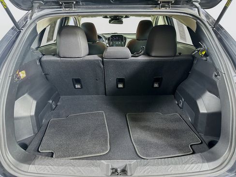 Used 2025 Subaru Crosstrek 2.0i Premium image 28