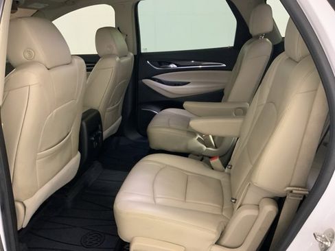 Used 2019 Buick Enclave Essence image 28
