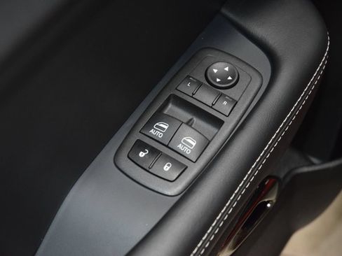Used 2023 Dodge Challenger SRT Hellcat RWD image 41