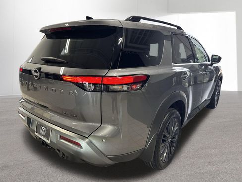 New 2026 Nissan Pathfinder SL AWD/4WD image 42