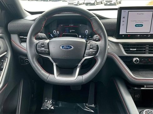 Used 2025 Ford Explorer ST-Line w/ ST-Line Street Pack image 5