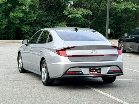 Used 2023 Hyundai Sonata SE FWD image 6